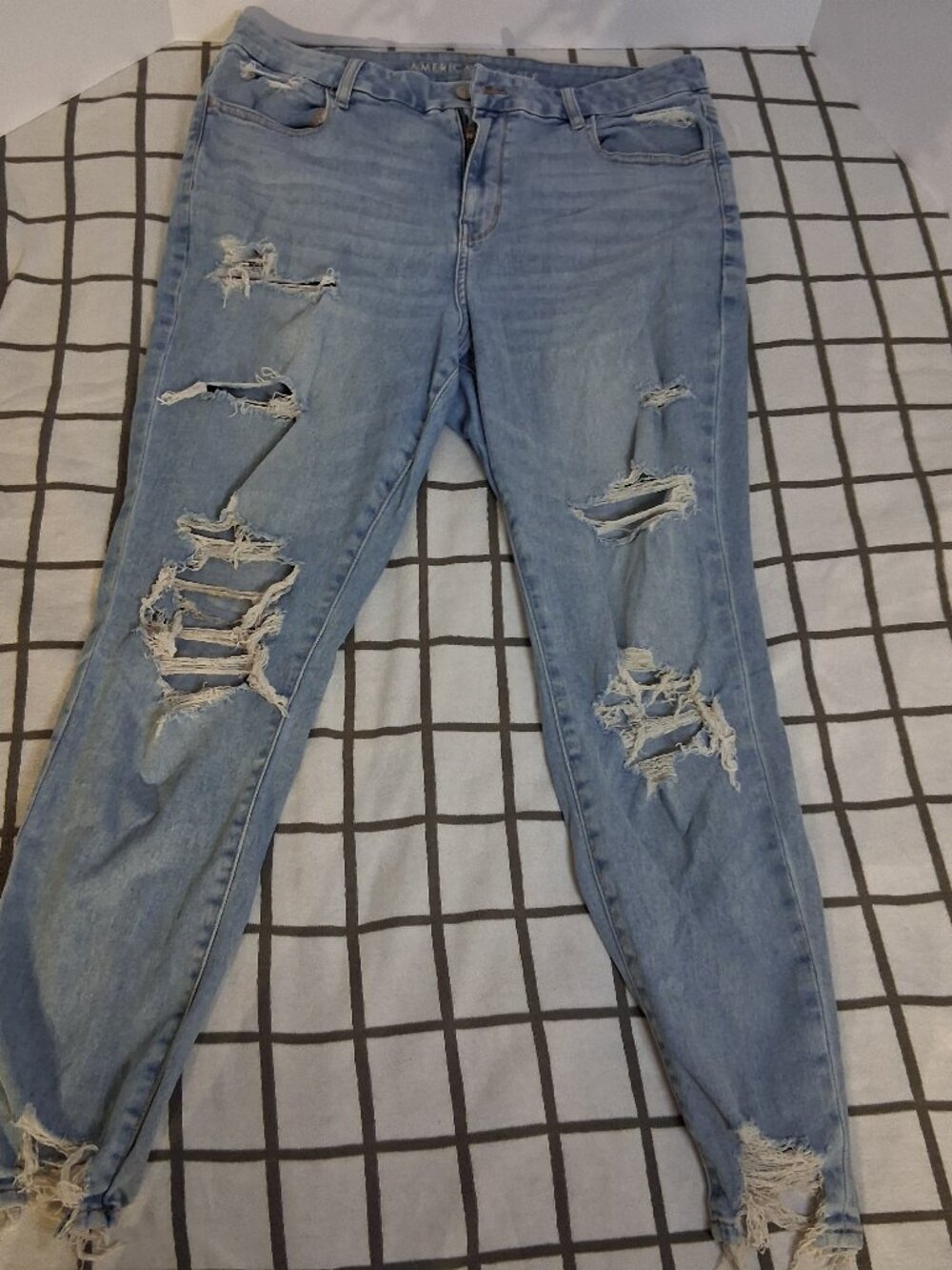 Size 16 Light Blue American Eagle Curvy High Rise Jegging Distressed Denim
